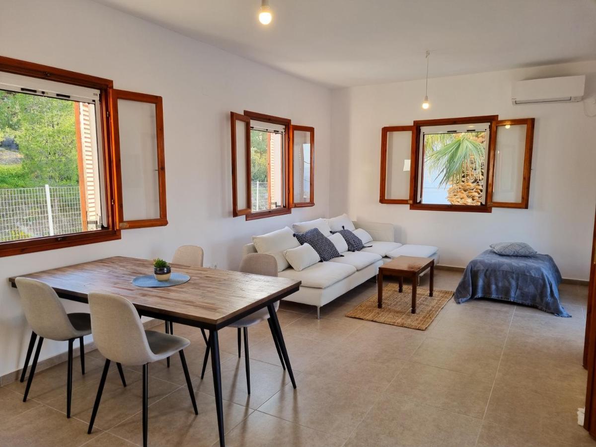 Vagia Yvi'S Greek Houseアパートメント エクステリア 写真